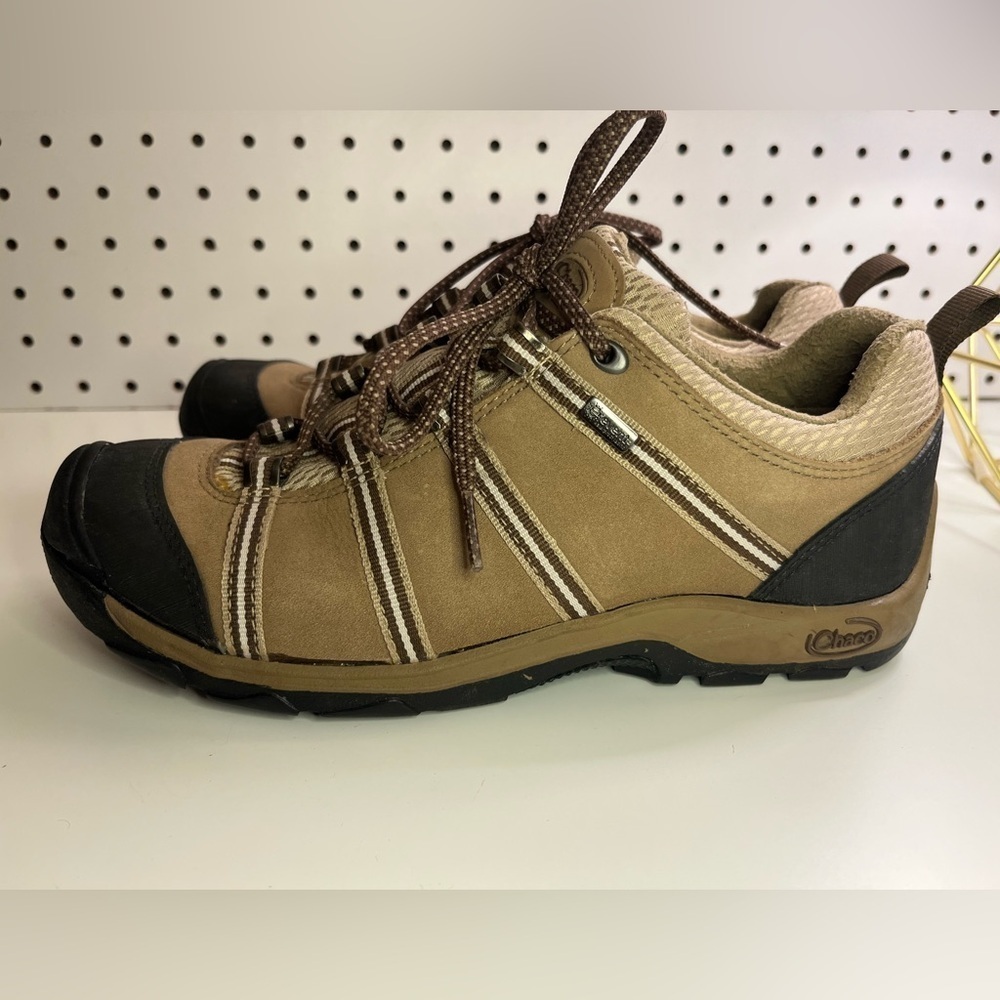 Women’s Chaco Canyonland Low Event Beige/Tan Outdoor Travel Hiking Shoes Size 7